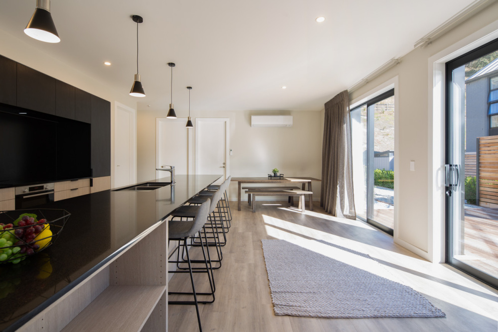 16-Hayes-House-005