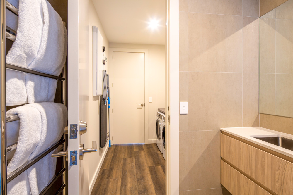 Alpine_View_bathroom